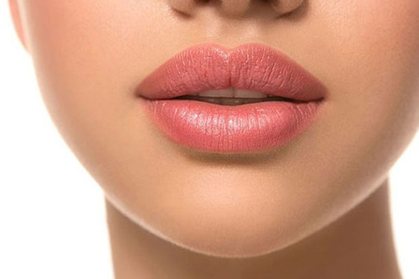 ژل لب مدل صدفی